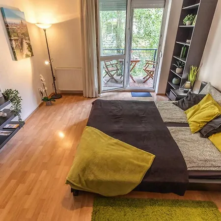 Apartment Corvin Garden Budapest